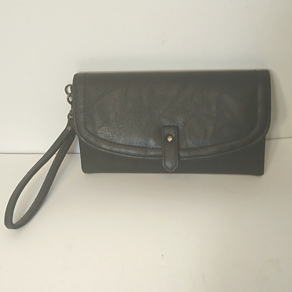 Wristlet - Picture 10 of 10